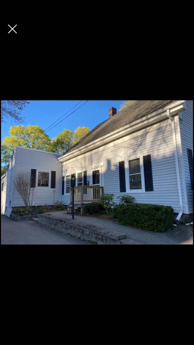 Building Photo - 586 Broad St