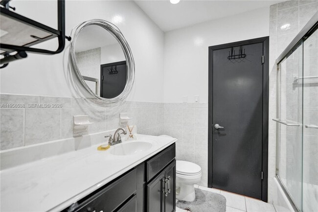 Building Photo - 5380 SW 8th Ct