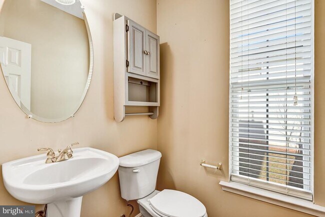 Building Photo - 14570 Collingham Pl