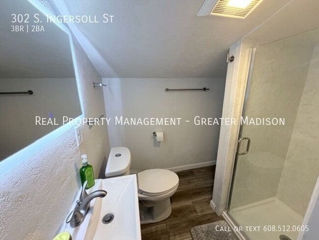 Building Photo - 302 S Ingersoll St