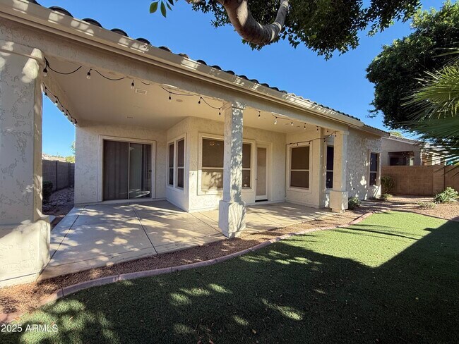 Building Photo - 4805 E Wagoner Rd