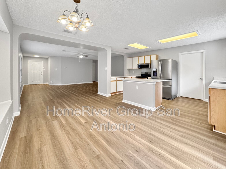 Building Photo - 12523 Rio Paloma