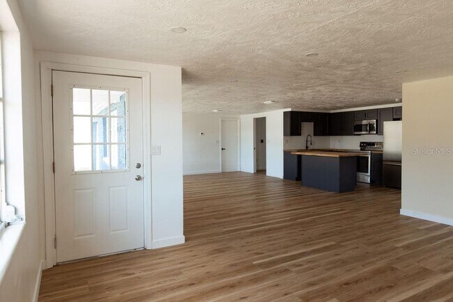 Building Photo - 3530 Umber Rd