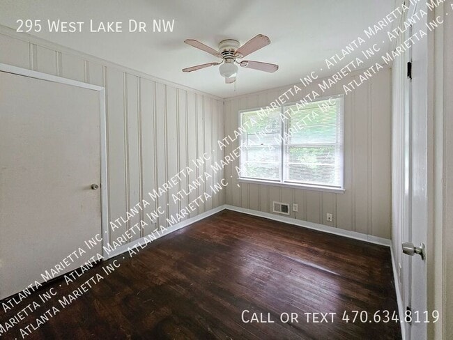 Building Photo - 295 W Lake Dr NW