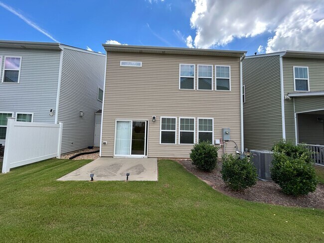 Building Photo - 1003 Excite Ave
