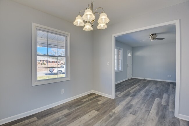 Building Photo - 1709 Forest Creek Ct