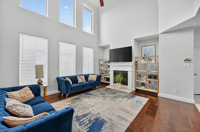 Building Photo - 7213 Willow Thorne Dr
