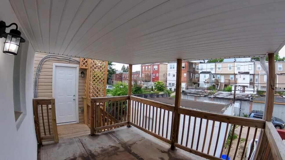 Rear porch - 4646 York Rd