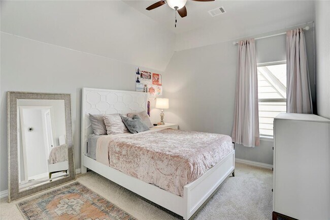 Building Photo - 10727 Stone Isle Ct