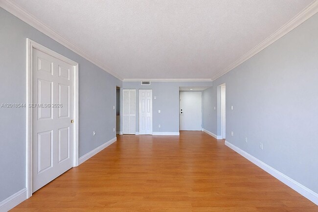 Building Photo - 3581 SW 117th Ave