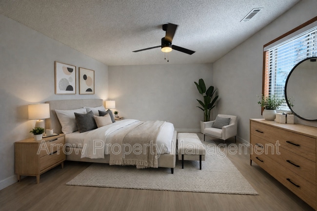 Building Photo - 2340 N 44th St