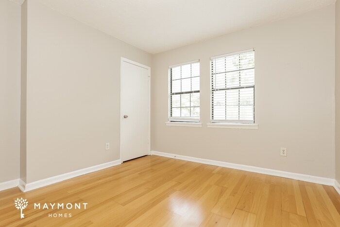 Building Photo - 4473 Fowler Ln