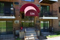 Building Photo - 134 Mammoth Rd