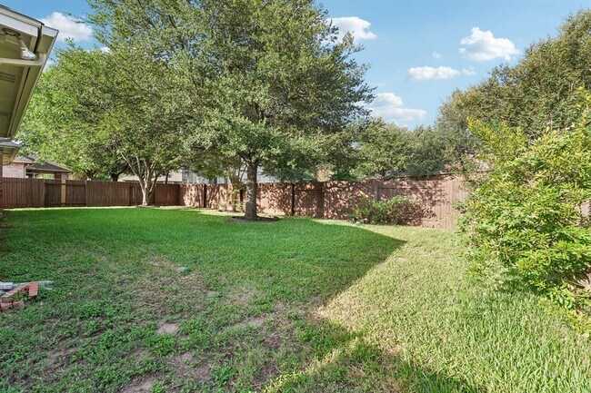Building Photo - 10028 Lisi Anne Dr