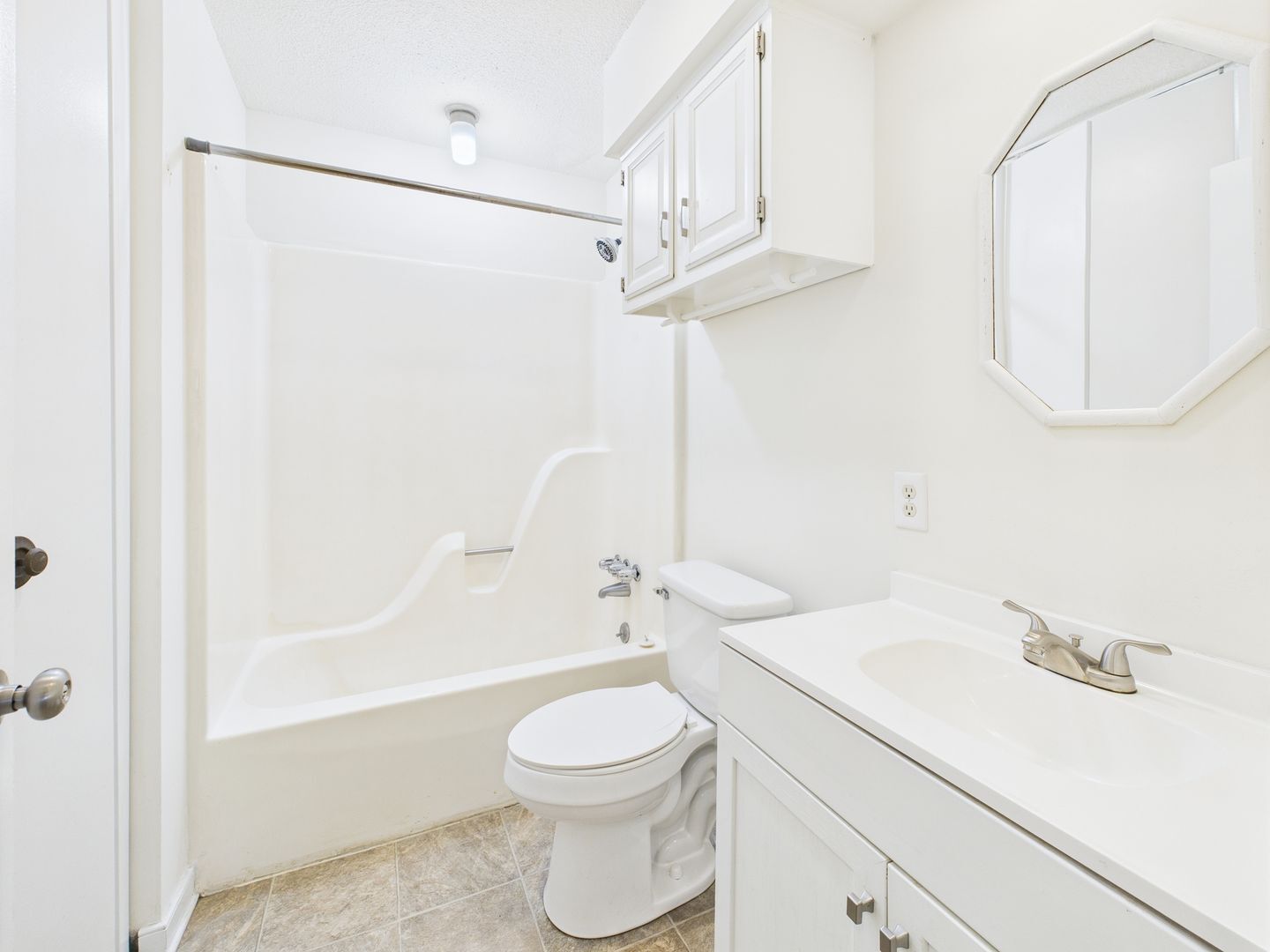 Building Photo - 7115 Senn Way