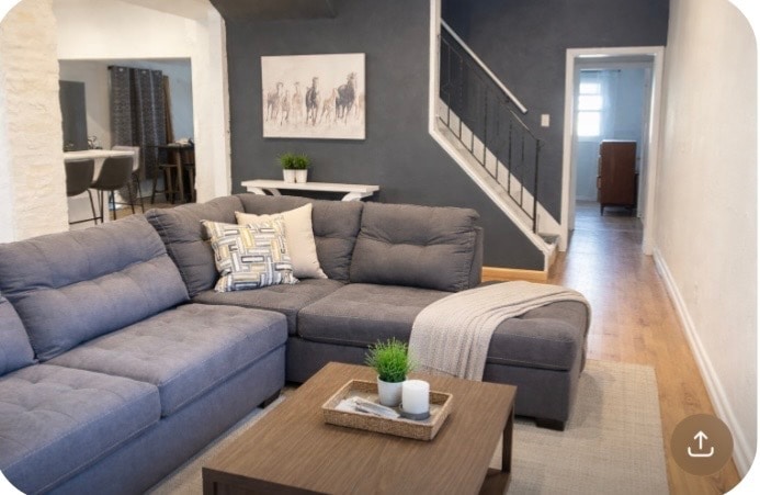 Building Photo - 832 S Roosevelt St