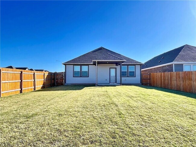 Building Photo - 7616 Leitrim Wy