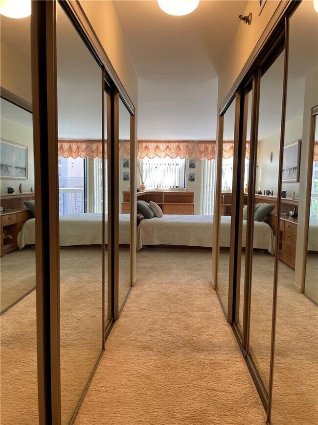 Building Photo - 2900 NE 14th Street Causeway