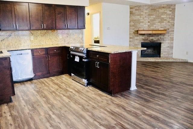 Building Photo - 302 Shady Valley Dr