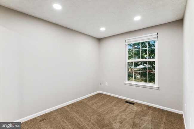 Building Photo - 8345 Silver Trumpet Dr