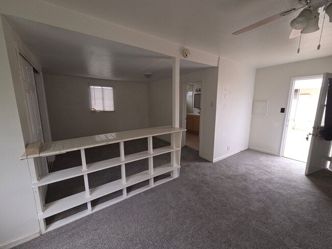 Building Photo - Hawthorne Wiseburn area 3 bdrm 3 ba. home ...