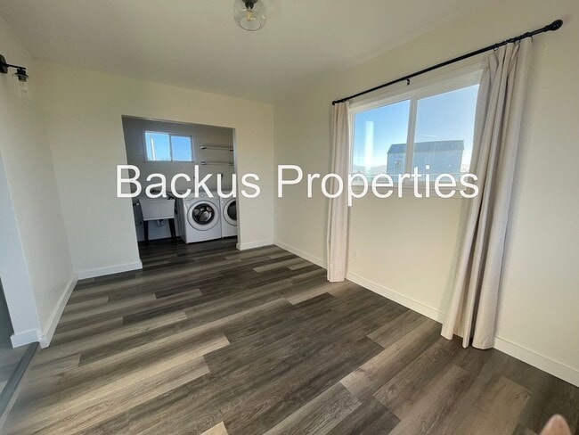 Building Photo - 333 Espinosa Rd