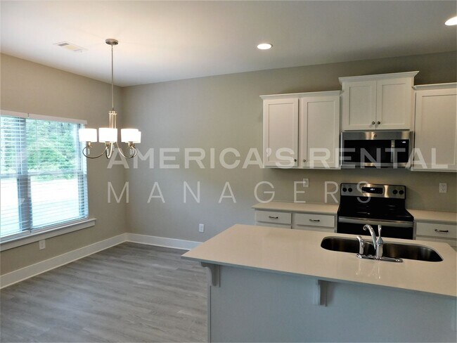Building Photo - 15531 Crimson Rdg Cir