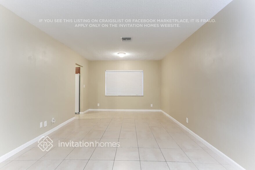 Building Photo - 8500 NW 18th Pl
