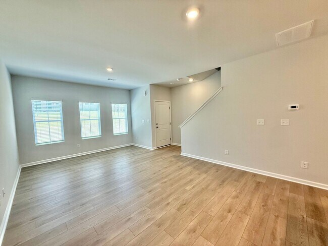 Building Photo - **OFFERING REFUNDABLE APPLICATION FEES** New Construction 3BD, 2.5BA Garner Townhome with a 1-Car...