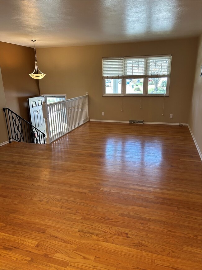 Building Photo - 436 Lindy Blvd