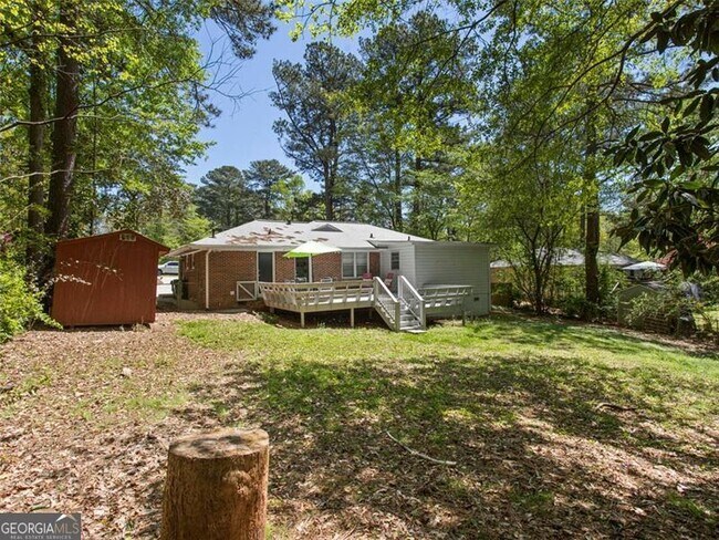 Building Photo - 1572 Berkeley Ln NE