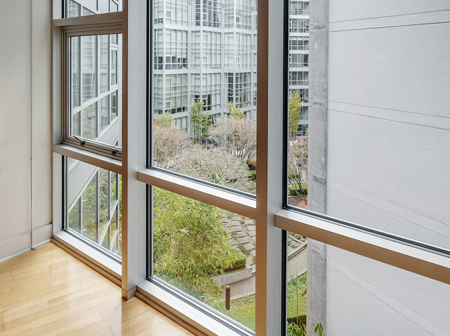 Building Photo - 200 Brannan St