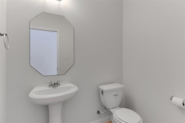 Building Photo - 2912 Cotton Gin Dr