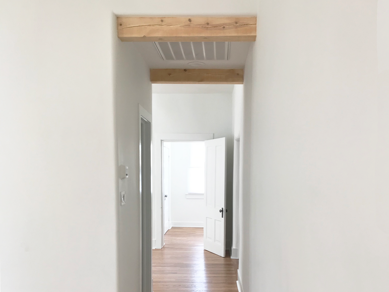 Hallway to Entryway - 308 Arno St NE