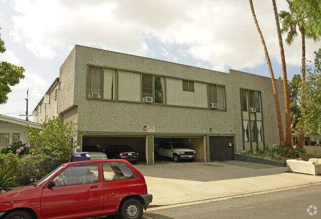 Building Photo - 7718 Norton Ave