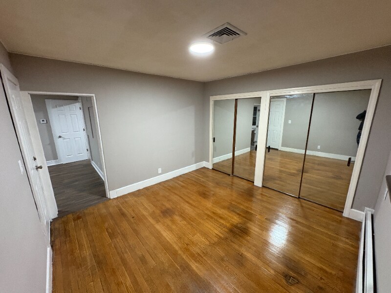 Building Photo - 75 Whiting St