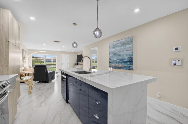 Building Photo - 5753 Spindle Palm Ct