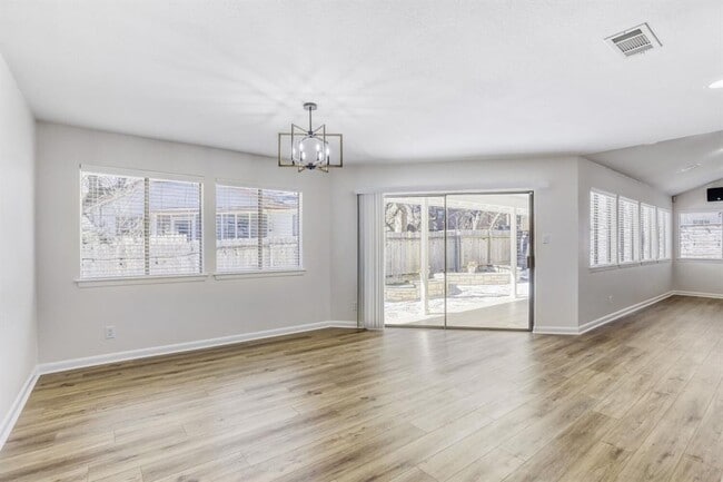 Building Photo - 8126 Ceberry Dr