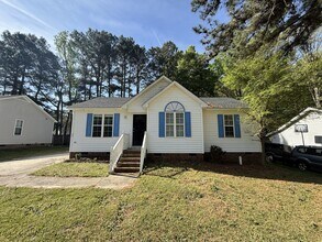 Building Photo - 1112 Amber Acres Ln
