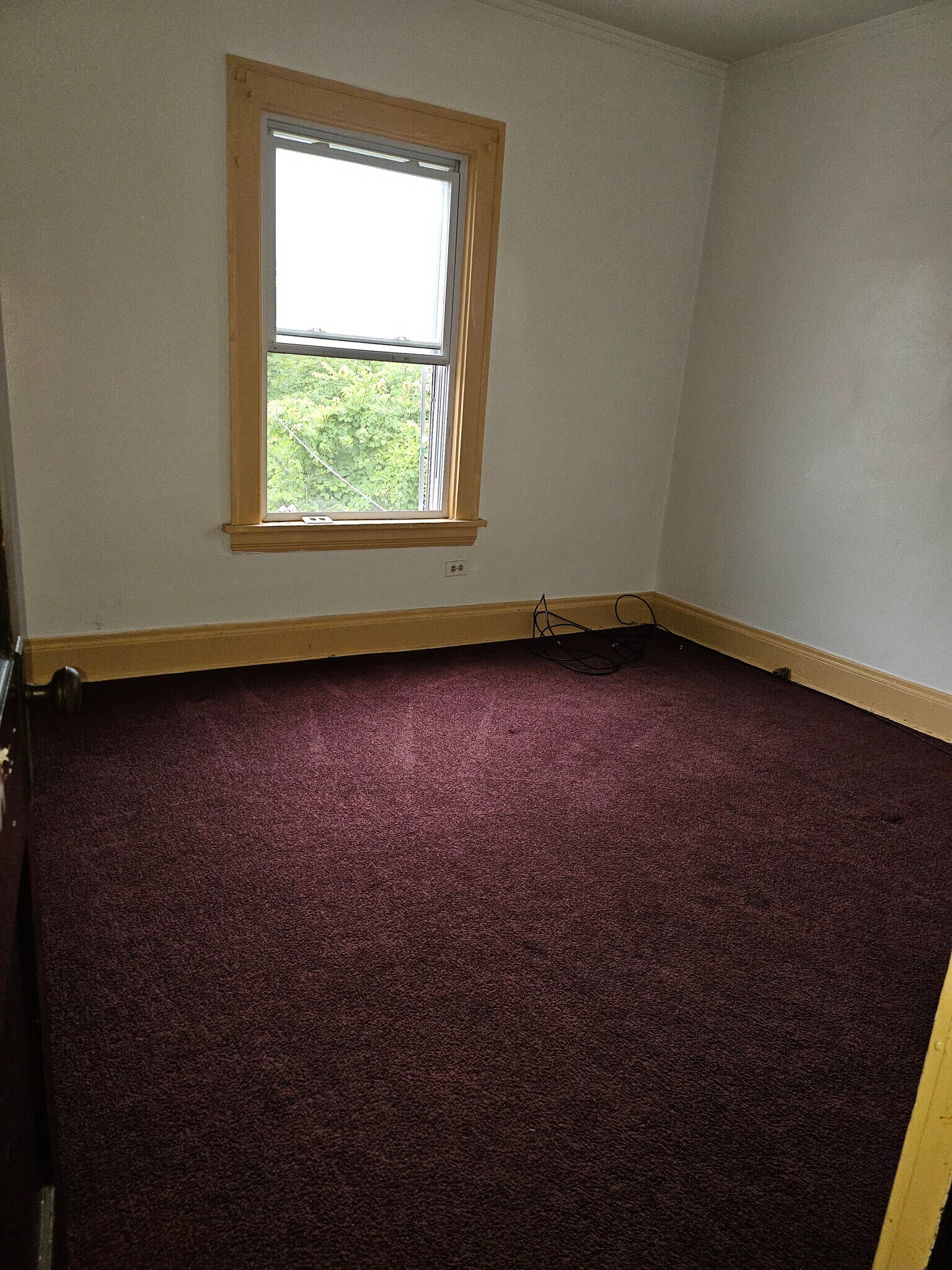Building Photo - 10208 Rosehill Ave