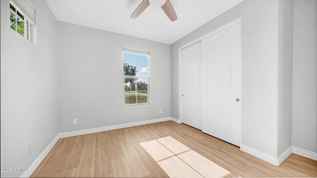 Building Photo - 4349 S Helix