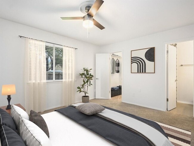 Building Photo - 3504 Gable Dr