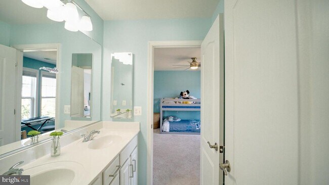Building Photo - 24855 Bradford Forest Dr