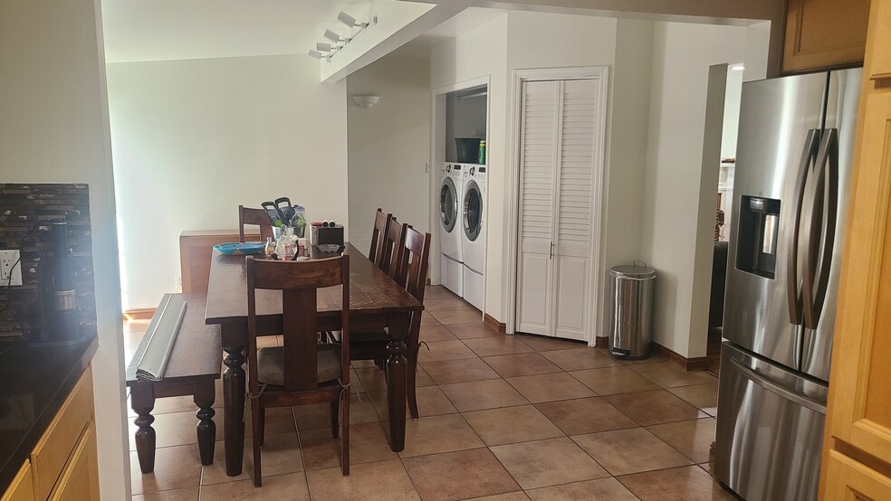 Building Photo - 2019 N Manning St