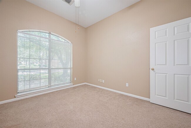 Building Photo - 4222 Merriweather St