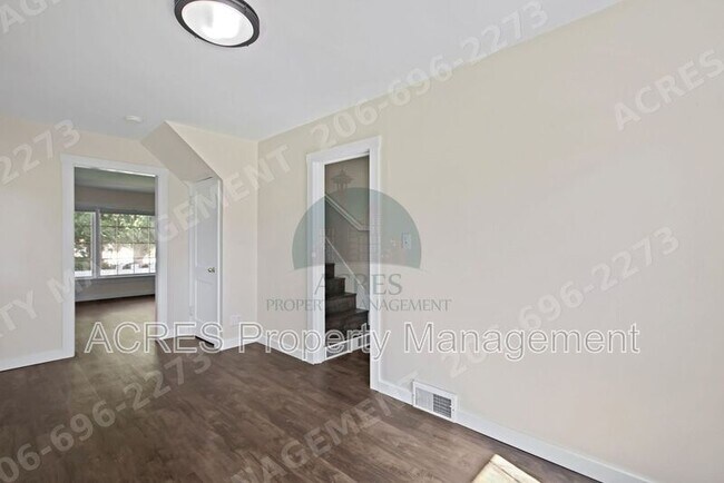 Building Photo - 15446 21st Ave SW
