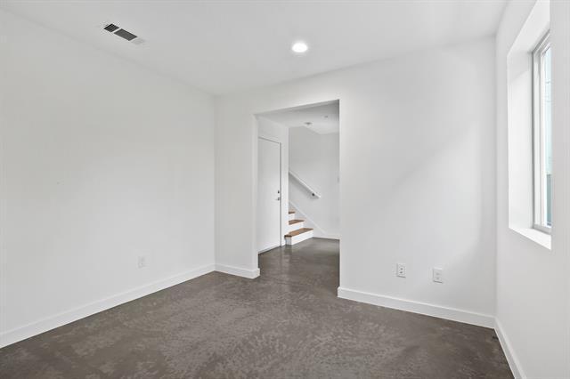 Building Photo - 4713 Bryan St