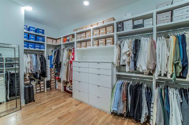 Building Photo - 4826 March Ave