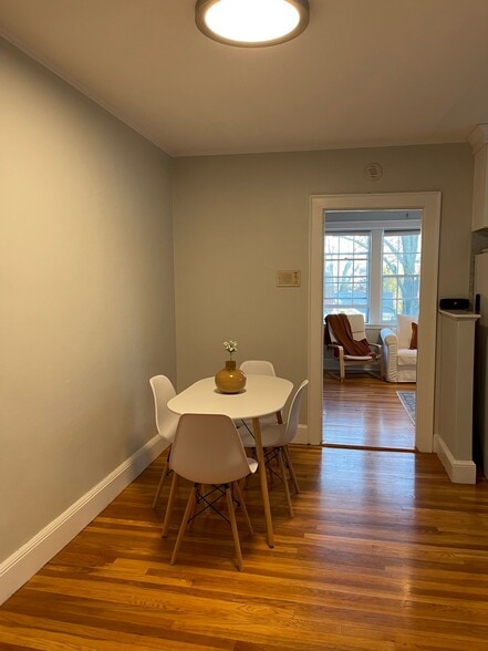 Dining Area - 9 Ellery St