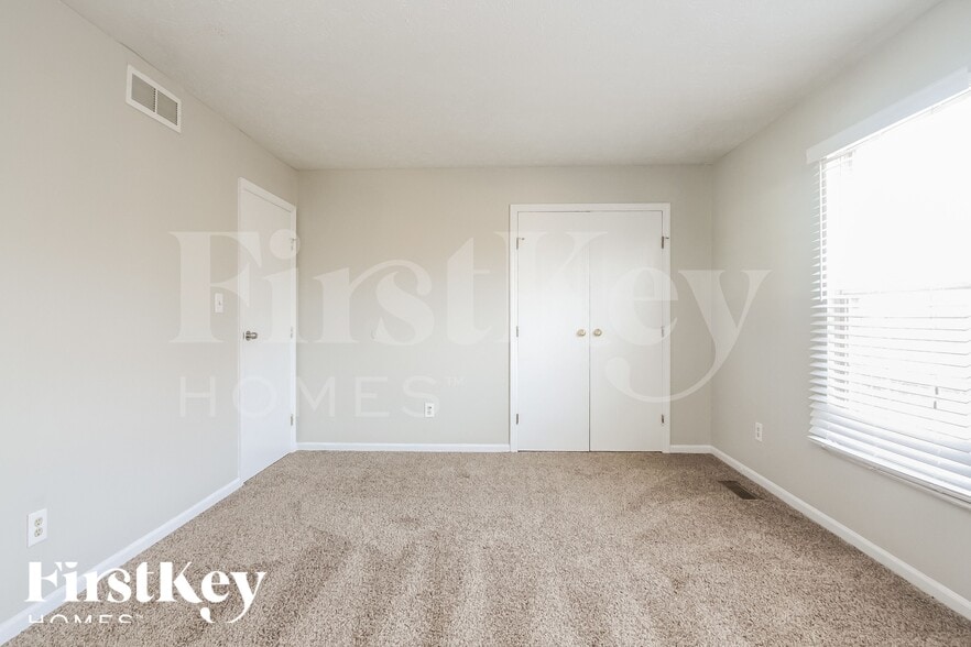 Building Photo - 7724 Gullit Way